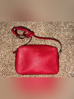 Lauren Ralph Lauren Red Pebbled Leather Crossbody with Gold Hardware❤️✨